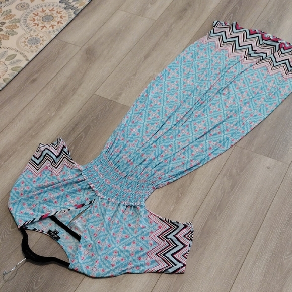 5th & Love Maxi Dress with Chevron Sleeves - Picture 14 of 16